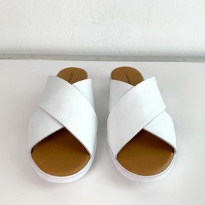 Lucky Brand Leather Slide Sandals